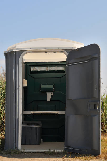 Portable Toilet Options We Offer in Santa Fe Springs, CA